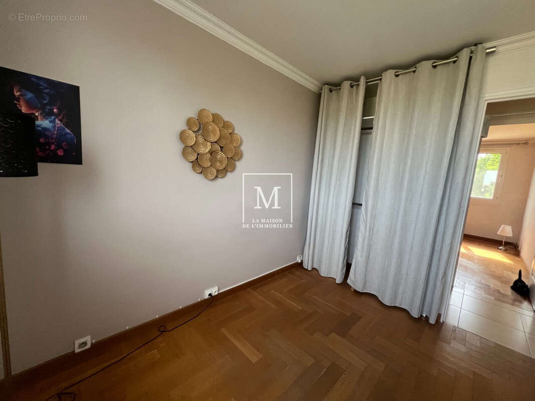 Appartement à MAISONS-LAFFITTE