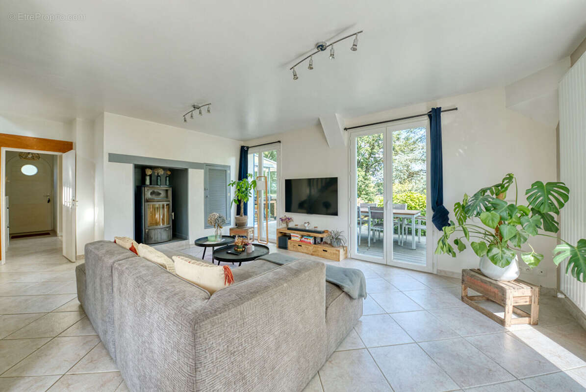 Maison à SAINT-SENOUX