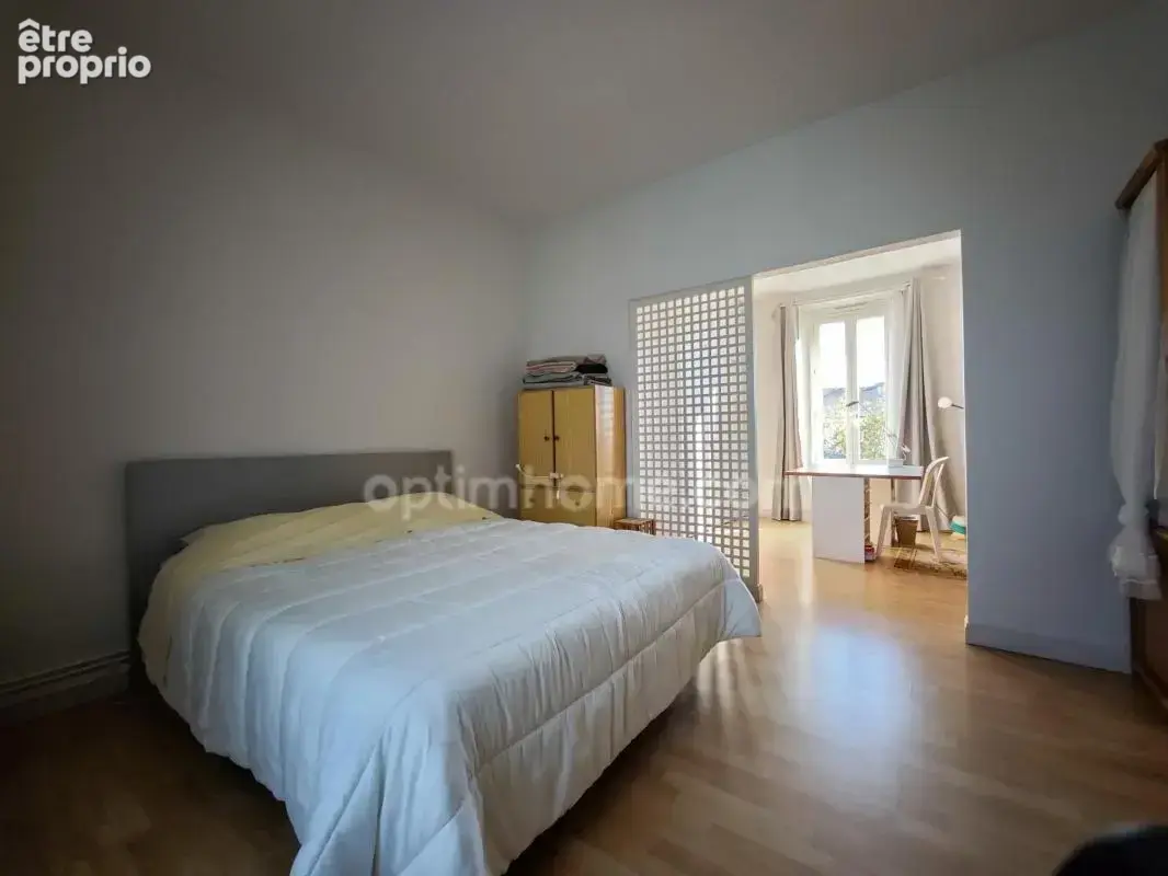 Cholet : maison de caractère en pierre – emplacement premium à cholet (quartier gare) - photo 9