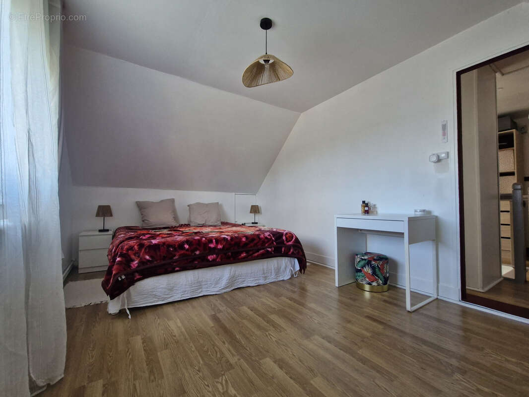 Maison à SACY-LE-GRAND