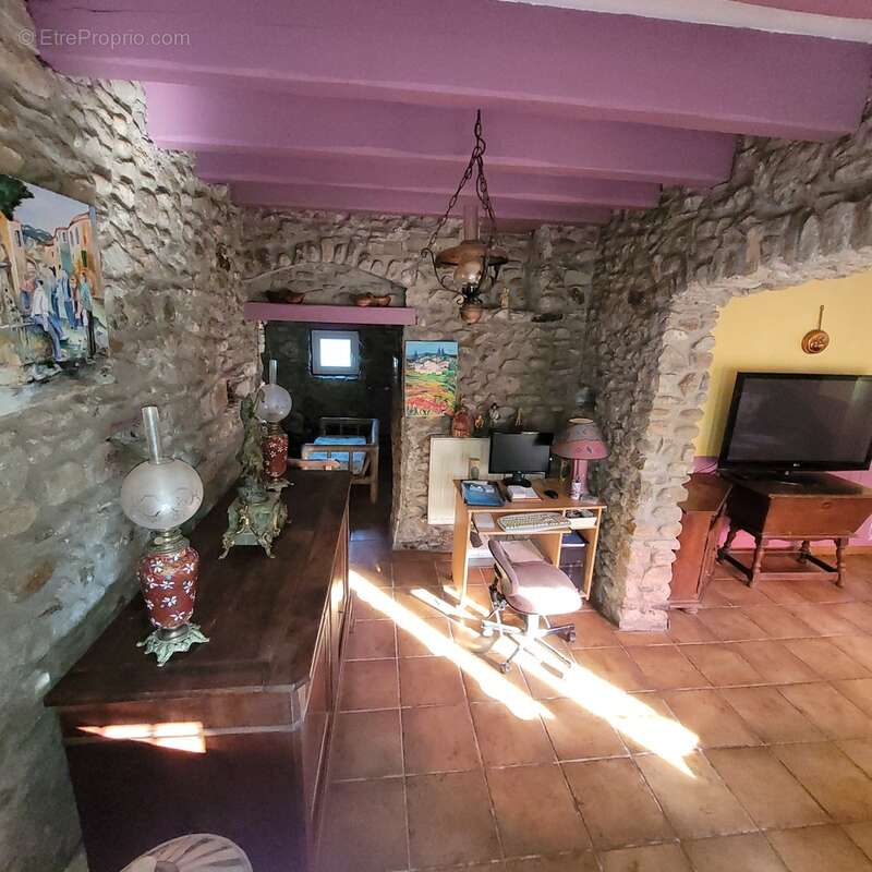 Dpt Gard (30), à vendre ALES Menudiere maison en pierre à rénover d'environ 134 m² sur terrain de 2200 m² - photo 15