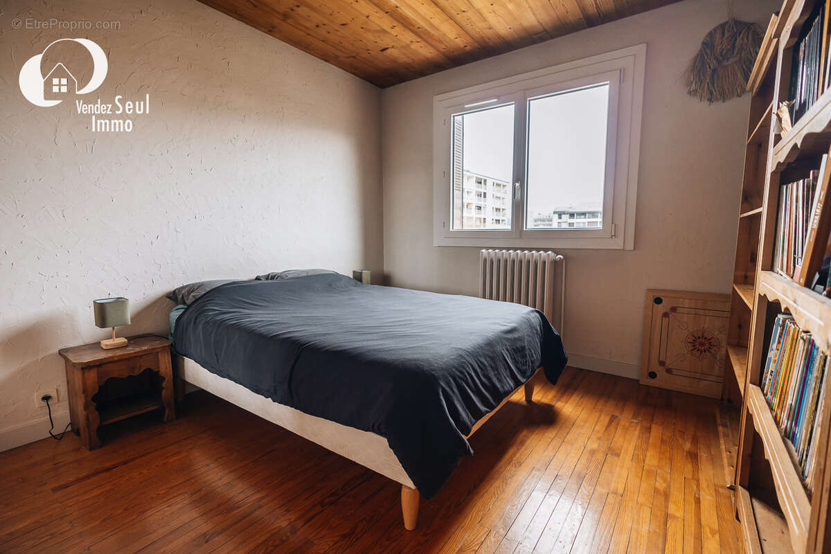 Appartement T4 de 68.50m2 à rafraîchir - 2 balcons - 1 cave - photo 8