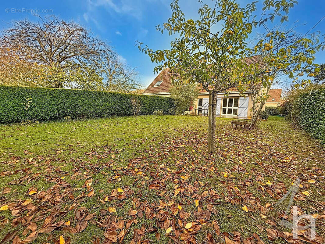 Maison à BRETTEVILLE-SUR-ODON