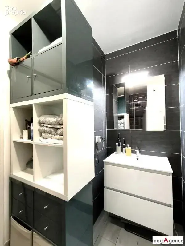 Floirac – Appartement contemporain 3 pièces avec balcon et parking - photo 8