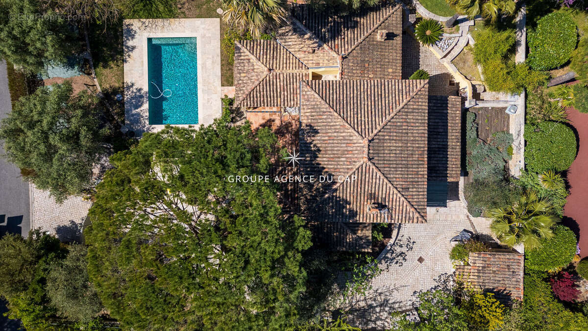 Saint raphael valescure villa 6 pieces avec piscine - photo 2