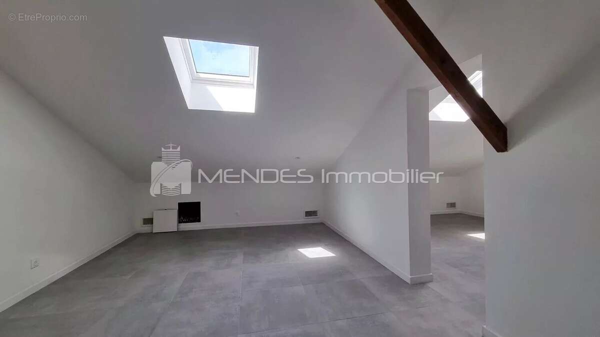 Appartement à ROQUEBRUNE-CAP-MARTIN