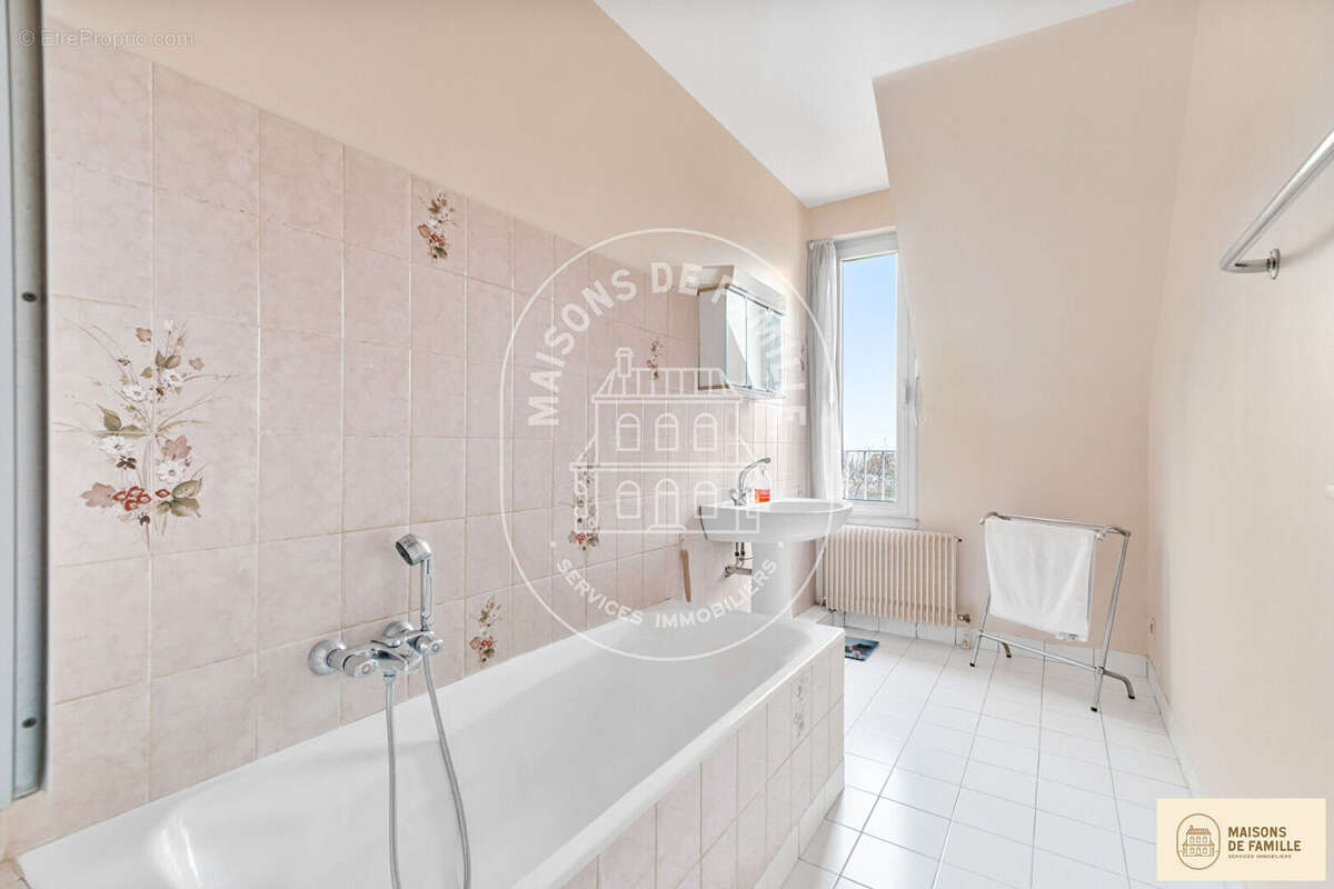 Maison à vendre Bougival - 203m2 - terrain- 908m2 - photo 7