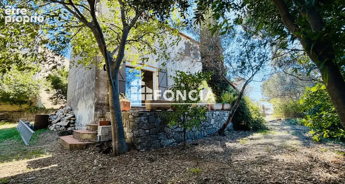Toulon ouest les routes maison familiale avec beau jardin arboré - photo 1