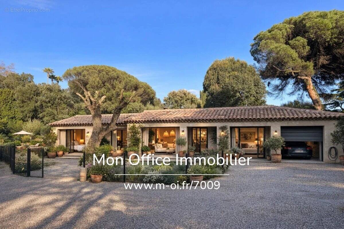 Maison à GRIMAUD