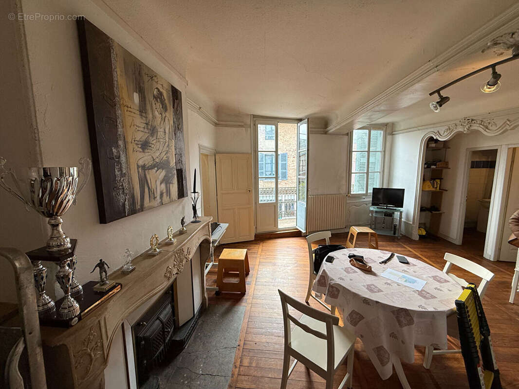 Appartement à CHATILLON-SUR-CHALARONNE