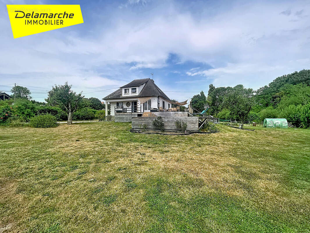 A VENDRE  AVRANCHES Maison avec Piscine au Val Saint Pere, 6 pièces et terrain de 2000 m² proche A84  entre Rennes et Caen - photo 13