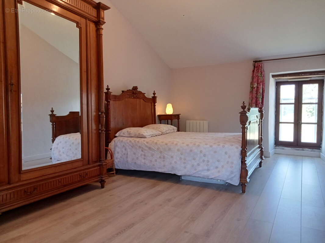 Maison de caractere 320 m2 4 chambres - photo 12