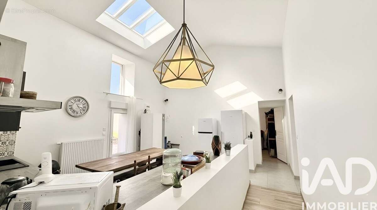 Photo 7 - Maison à MONTENDRE