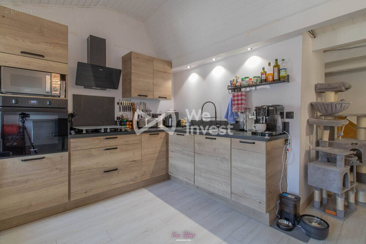 Appartement à VEZELISE