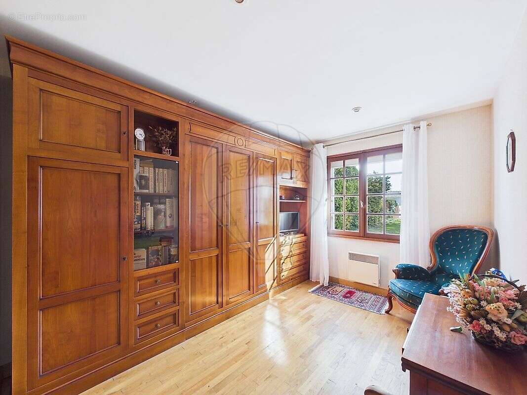 Maison à LES MATHES