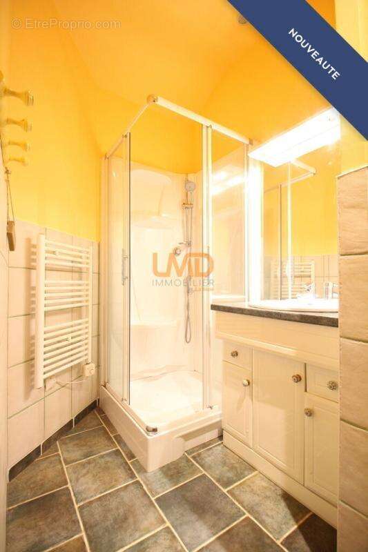 Appartement à SAINT-PAUL-LE-JEUNE