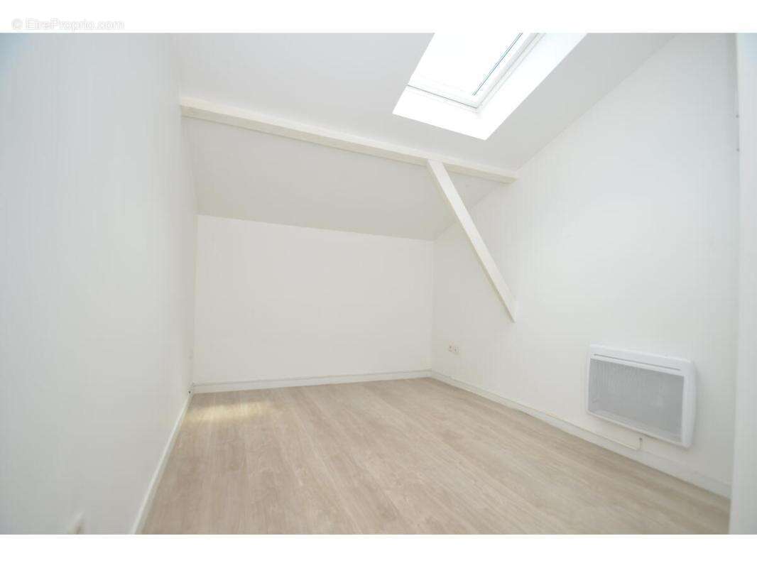 Appartement à COUTRAS