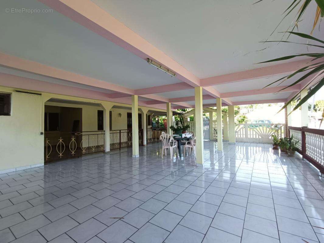 Maison à FORT-DE-FRANCE