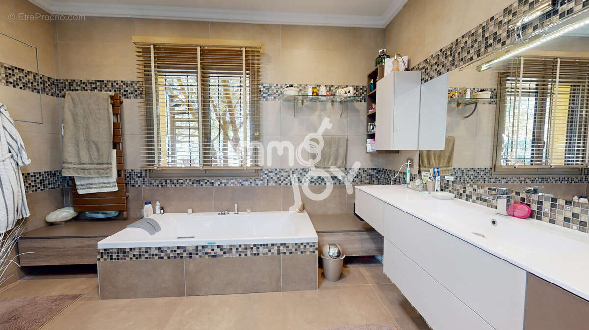 - villa t7 - malves en minervois - photo 20