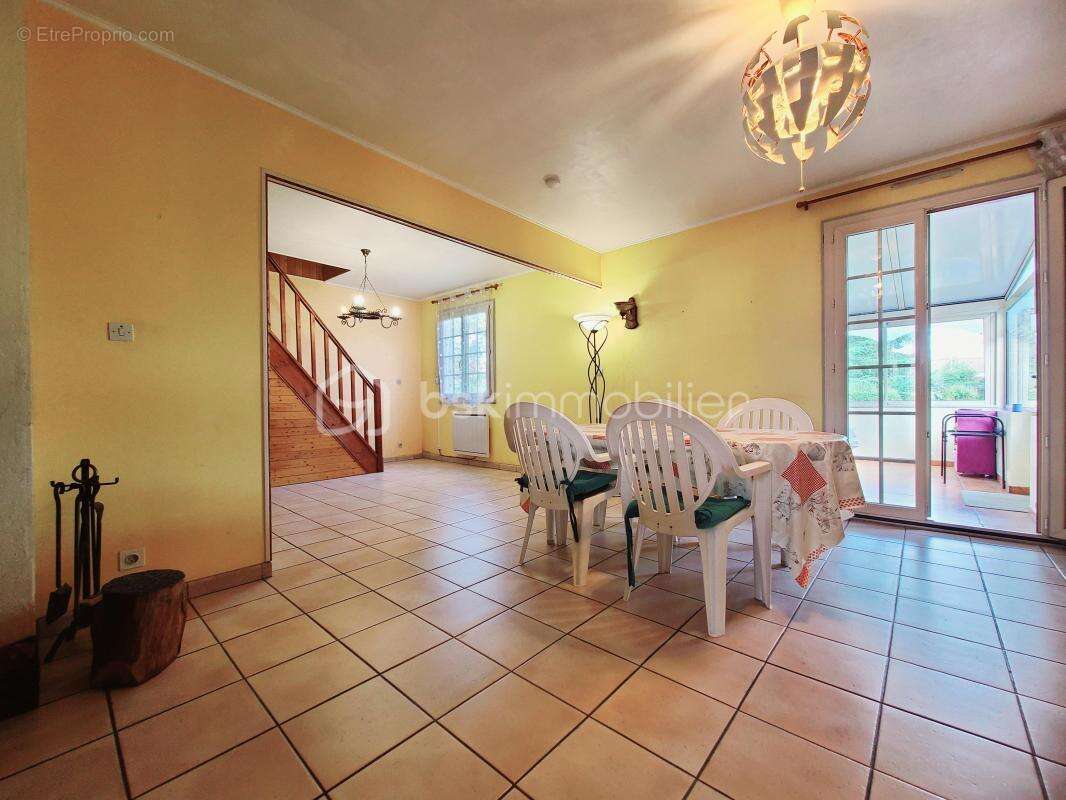 Maison à BOISSY-SOUS-SAINT-YON