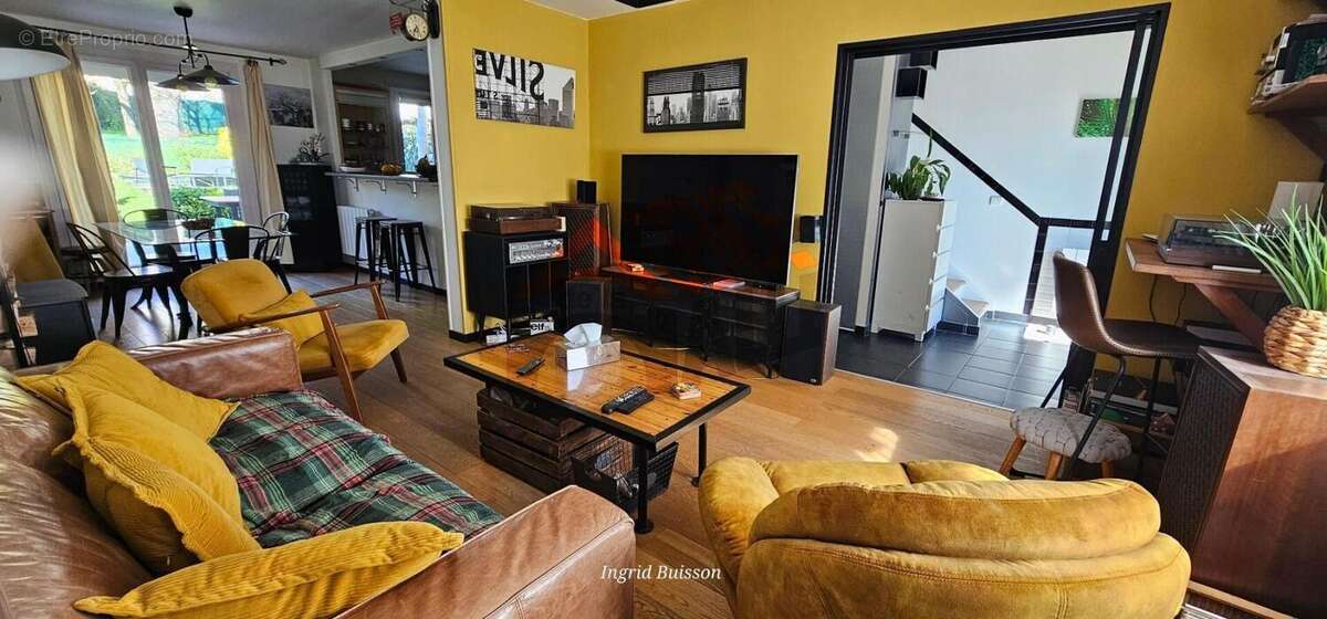 Maison à SAINT-MARTIN-DU-TERTRE