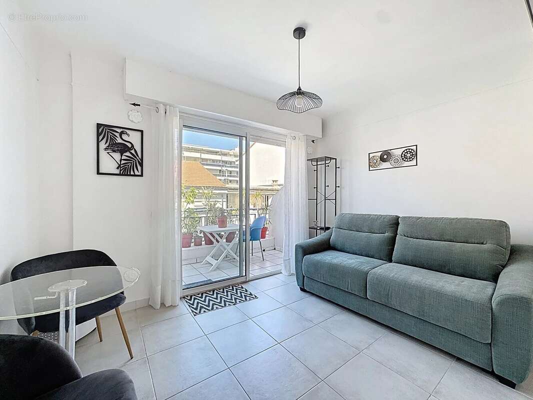 Exclusivité – cannes banane – studio - terrasse – 4e étage – ascenseur - photo 2