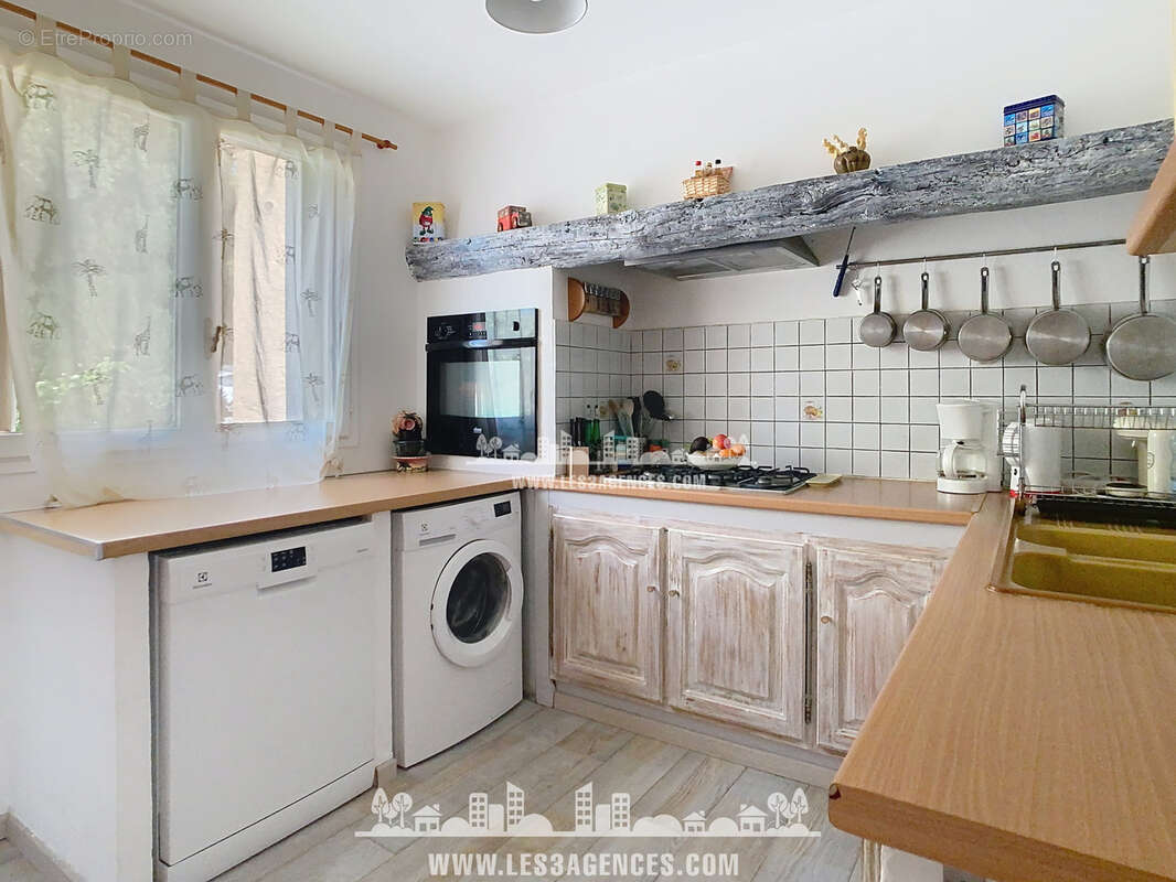 Appartement à COGOLIN