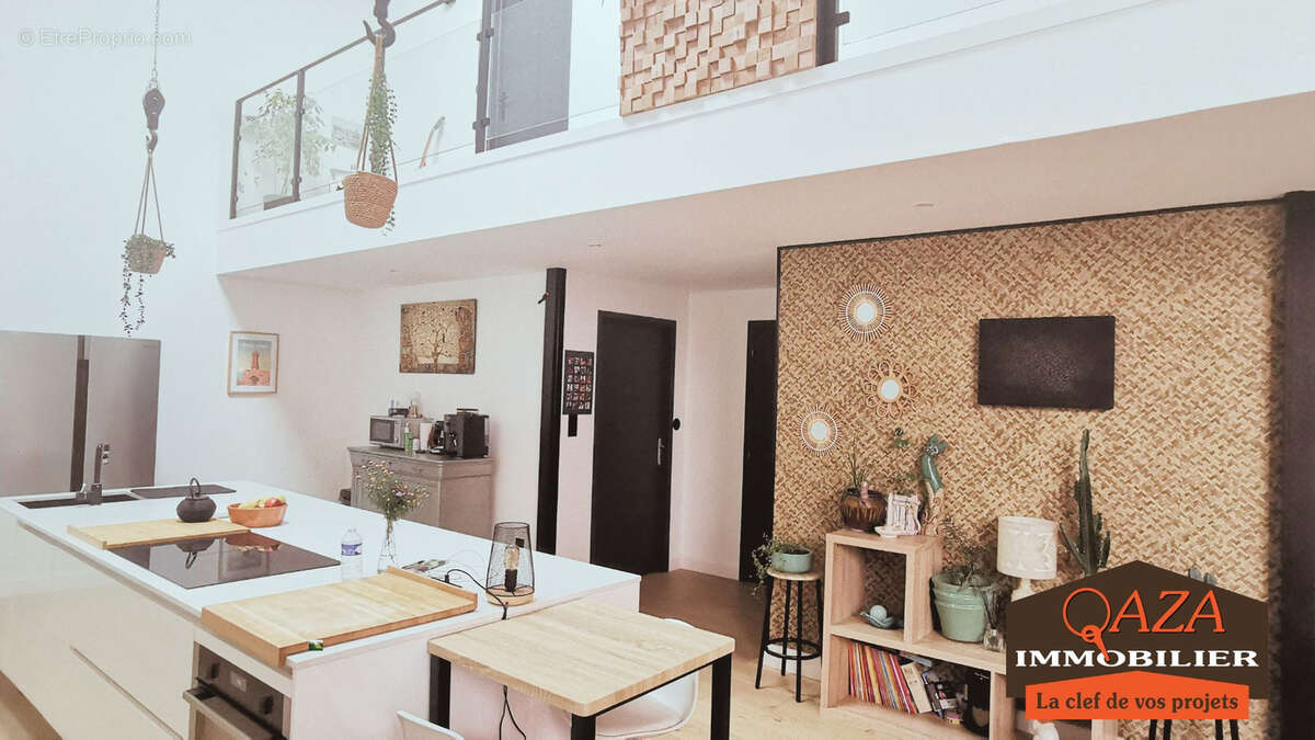 Autre à BOURGHELLES