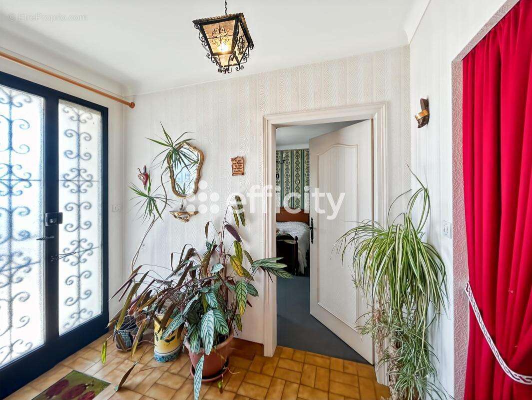 Maison 167 m² à Challans  - photo 6