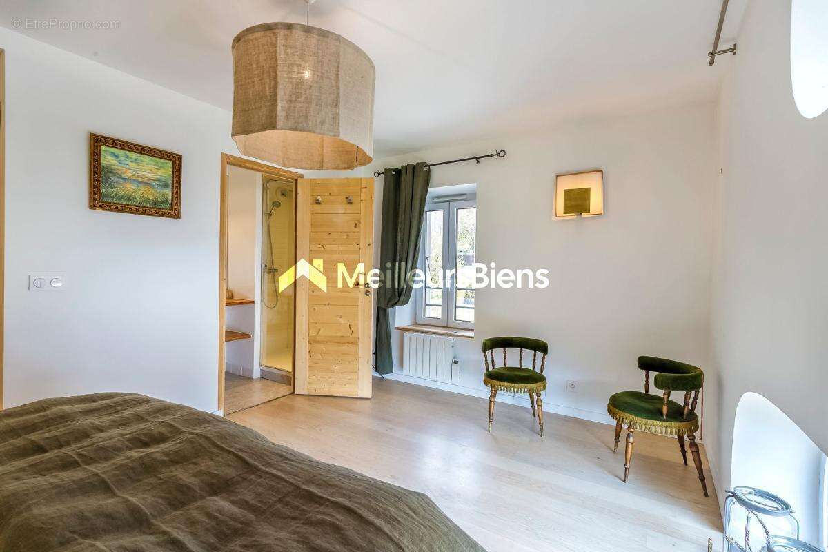 Appartement à TALLOIRES