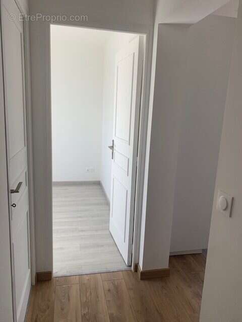 Appartement 59 m² à Parcay-Meslay  - photo 8