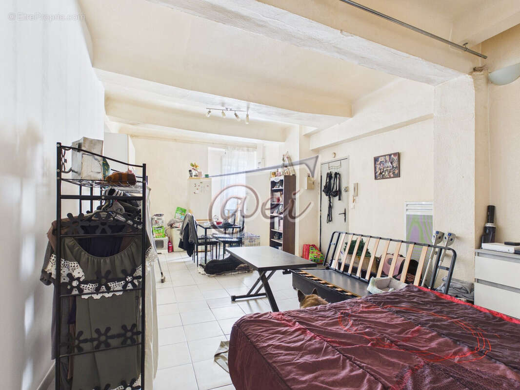 Appartement à SAINT-MAXIMIN-LA-SAINTE-BAUME