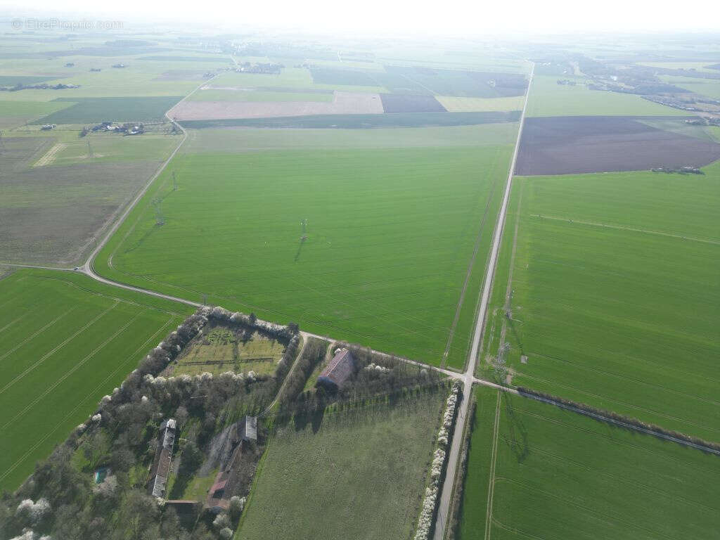 Terrain à VINEUIL