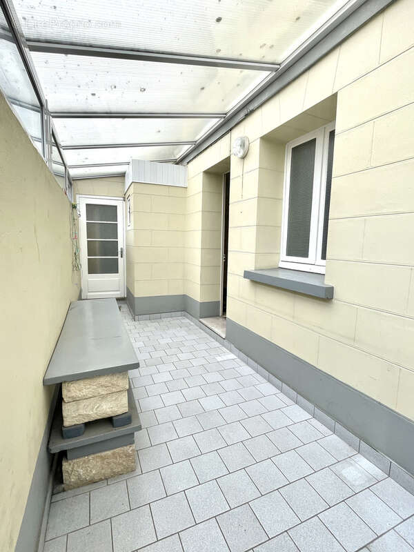 Maison à SAINT-QUENTIN