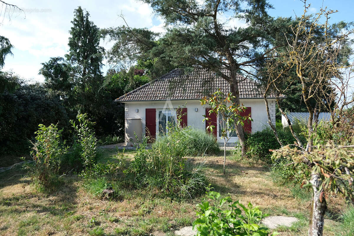 Maison à VINEUIL