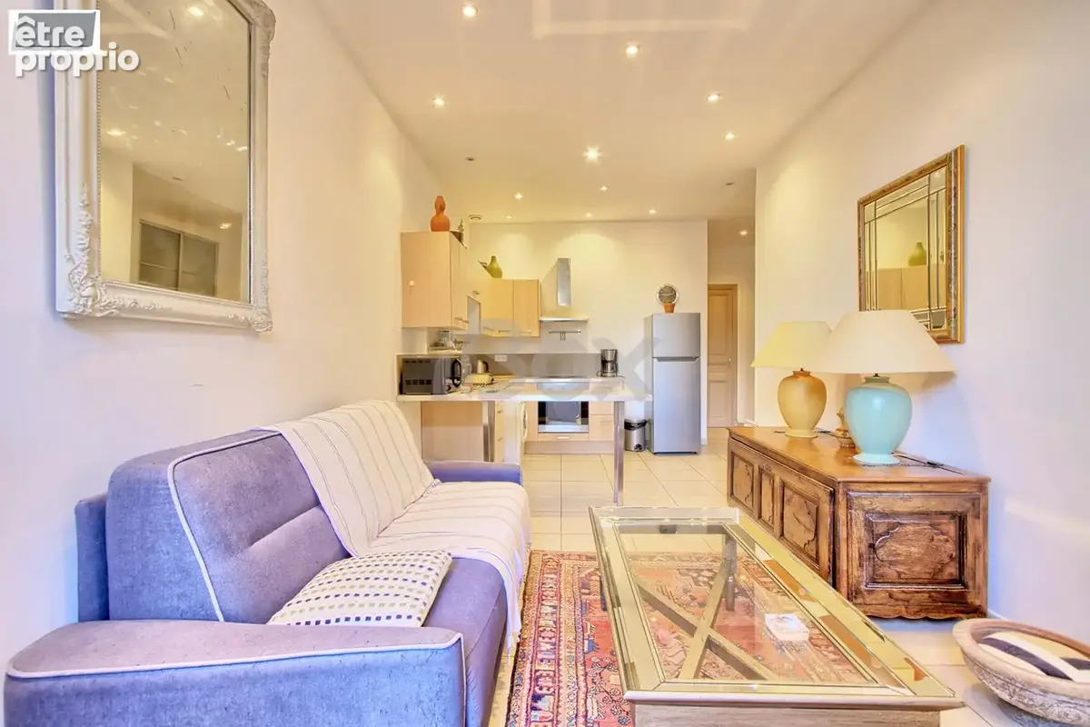 Toulon Haute Ville Appartement T3 qui surplombe le parc Alexandre 1er - photo 7