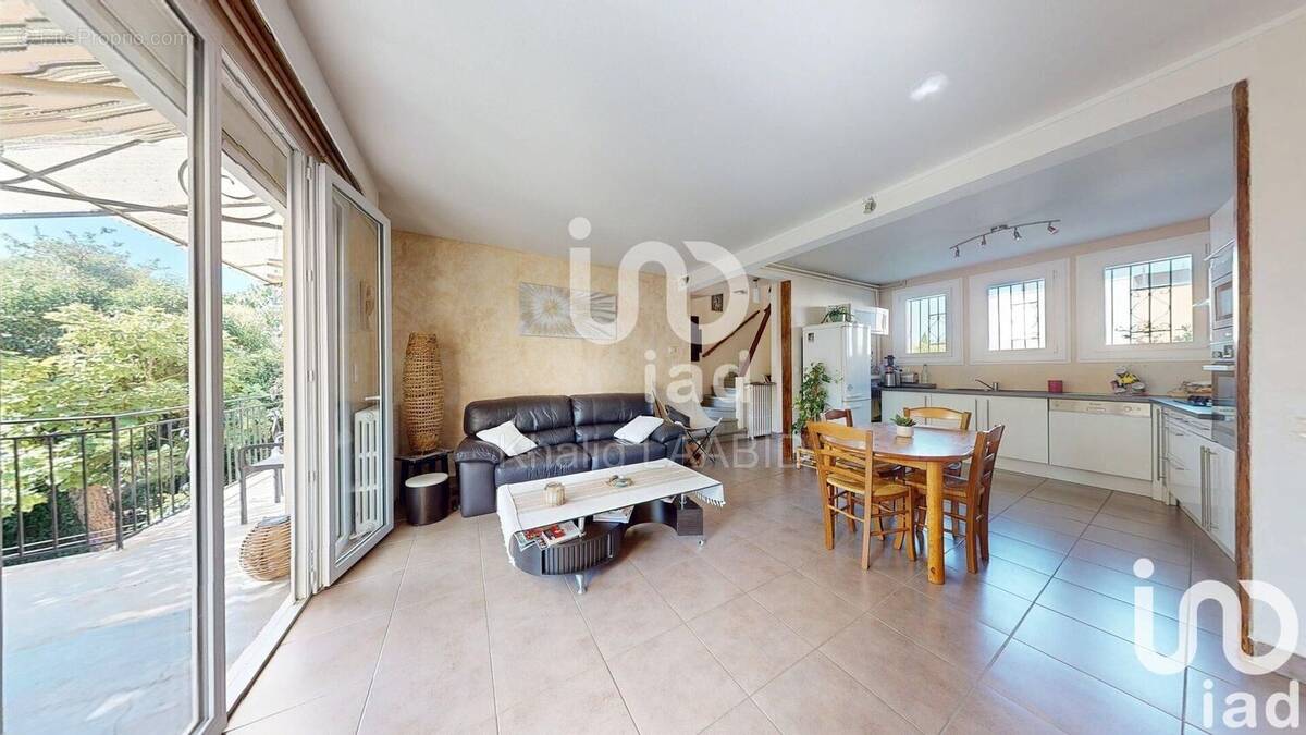 Photo 1 - Maison à CASTELSARRASIN