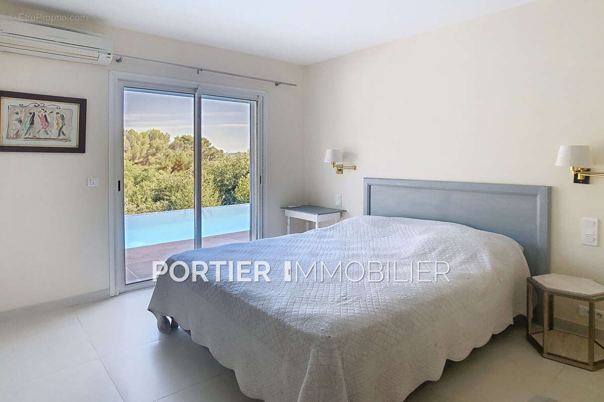 Maison à ANTIBES