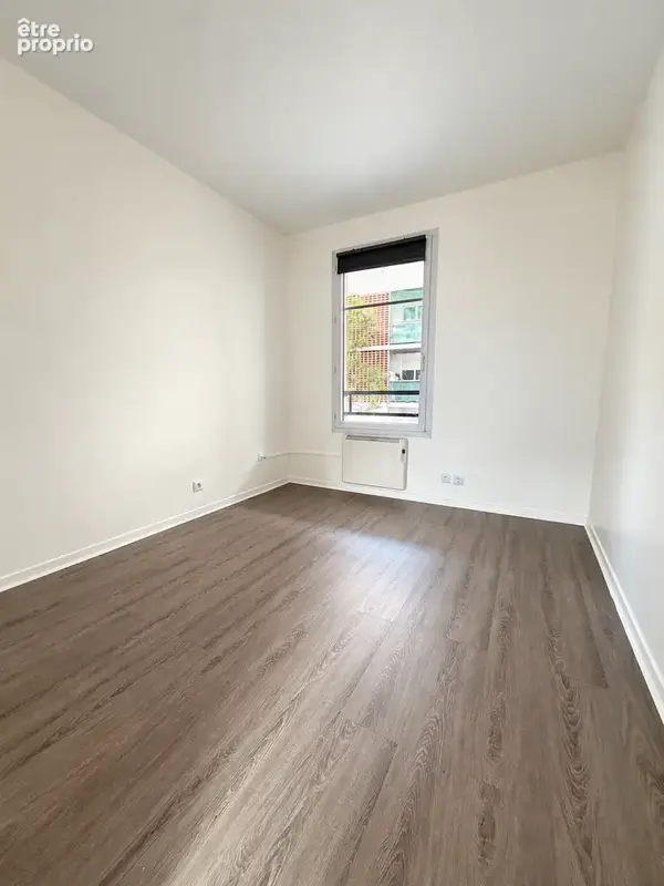 BOBIGNY Jean Rostand - Duplex 4 pièces terrasses et parking - photo 6