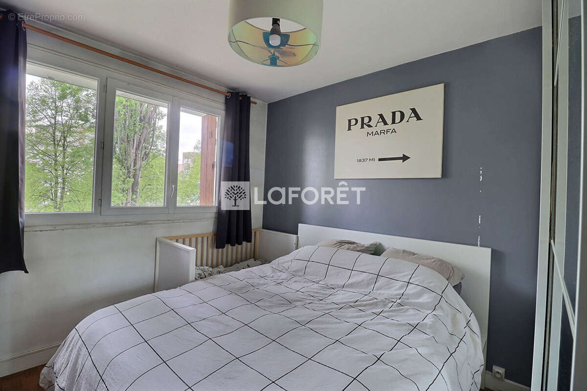 Appartement à VILLEJUIF