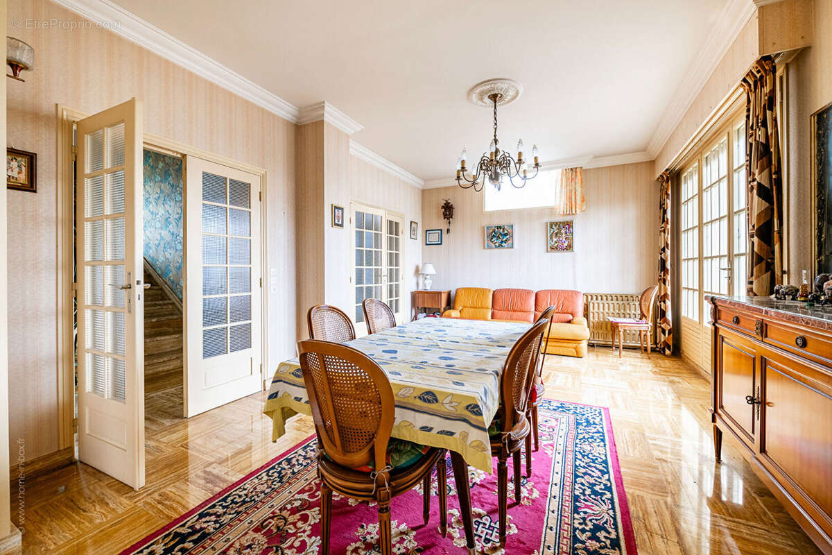 Maison à NOISY-LE-GRAND