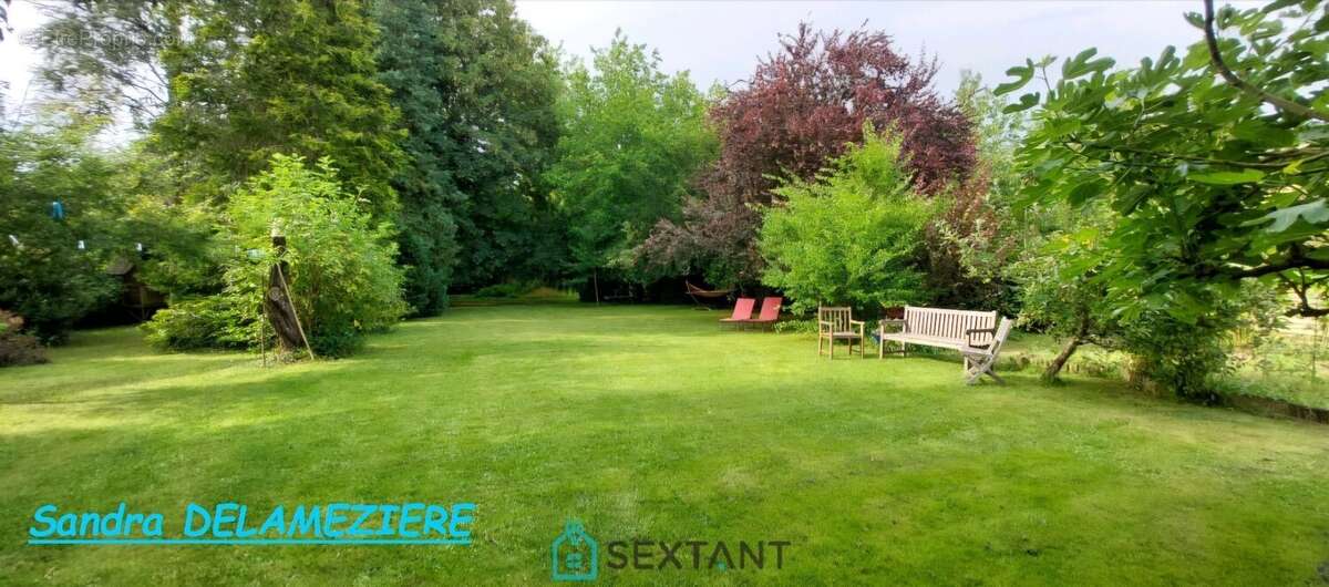 Maison à VILLERS-BRETONNEUX