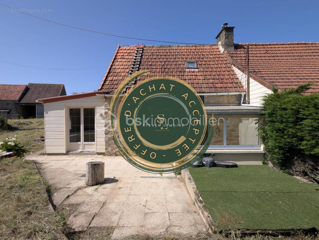 Maison à BRICQUEBEC