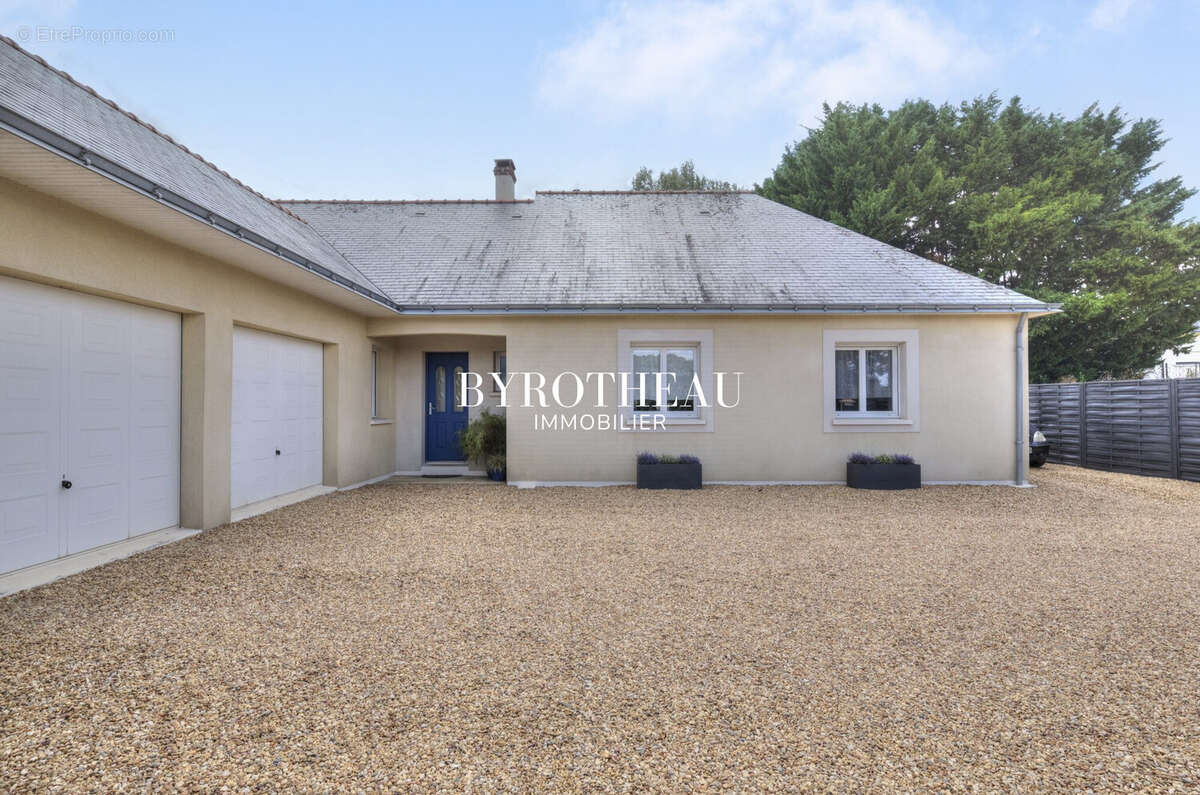 Maison 146 m² à Sceaux-D'anjou  - photo 9