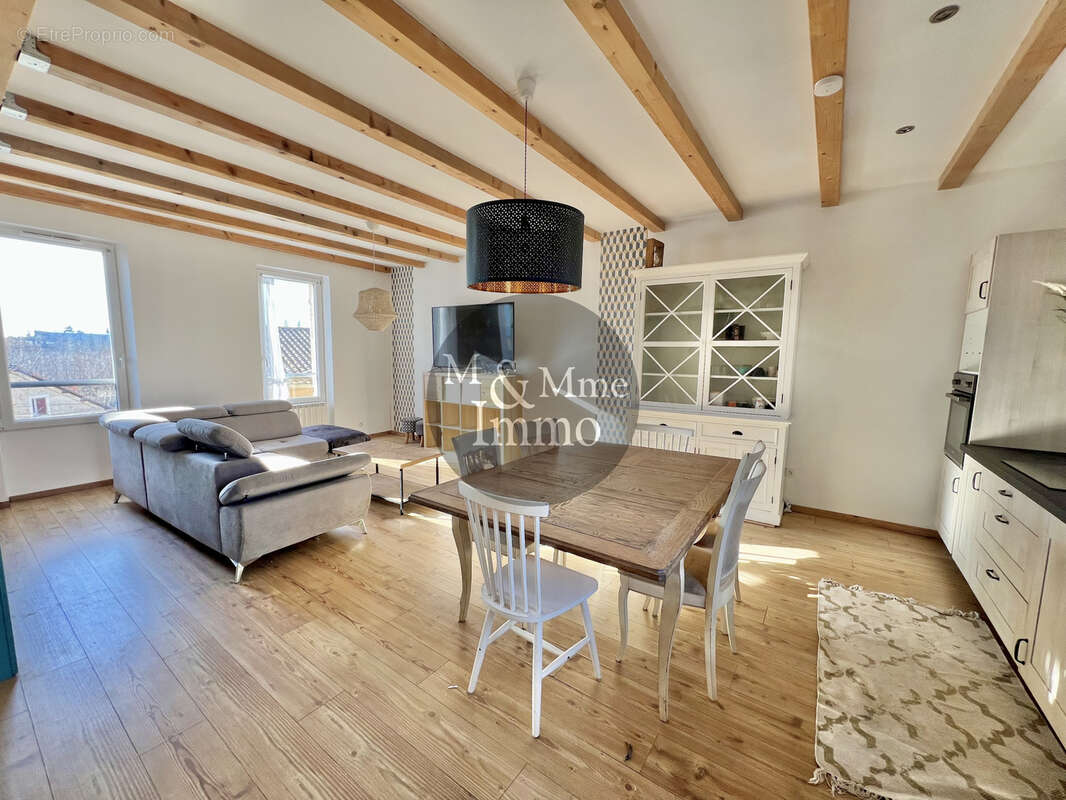 Appartement à SAINTE-TULLE