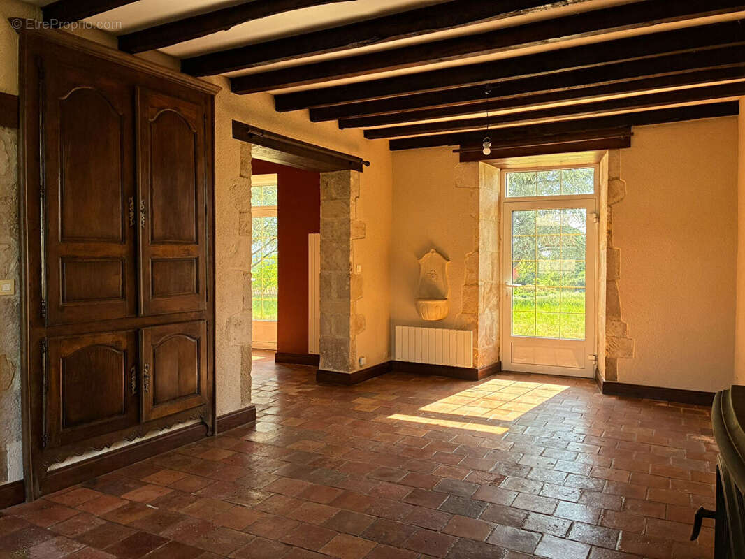Maison à RUFFEC