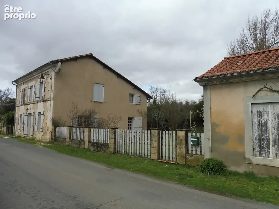 Dans un petit village de la double - photo 2