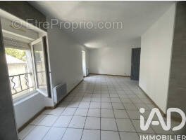 Photo 1 - Appartement à AUBENAS