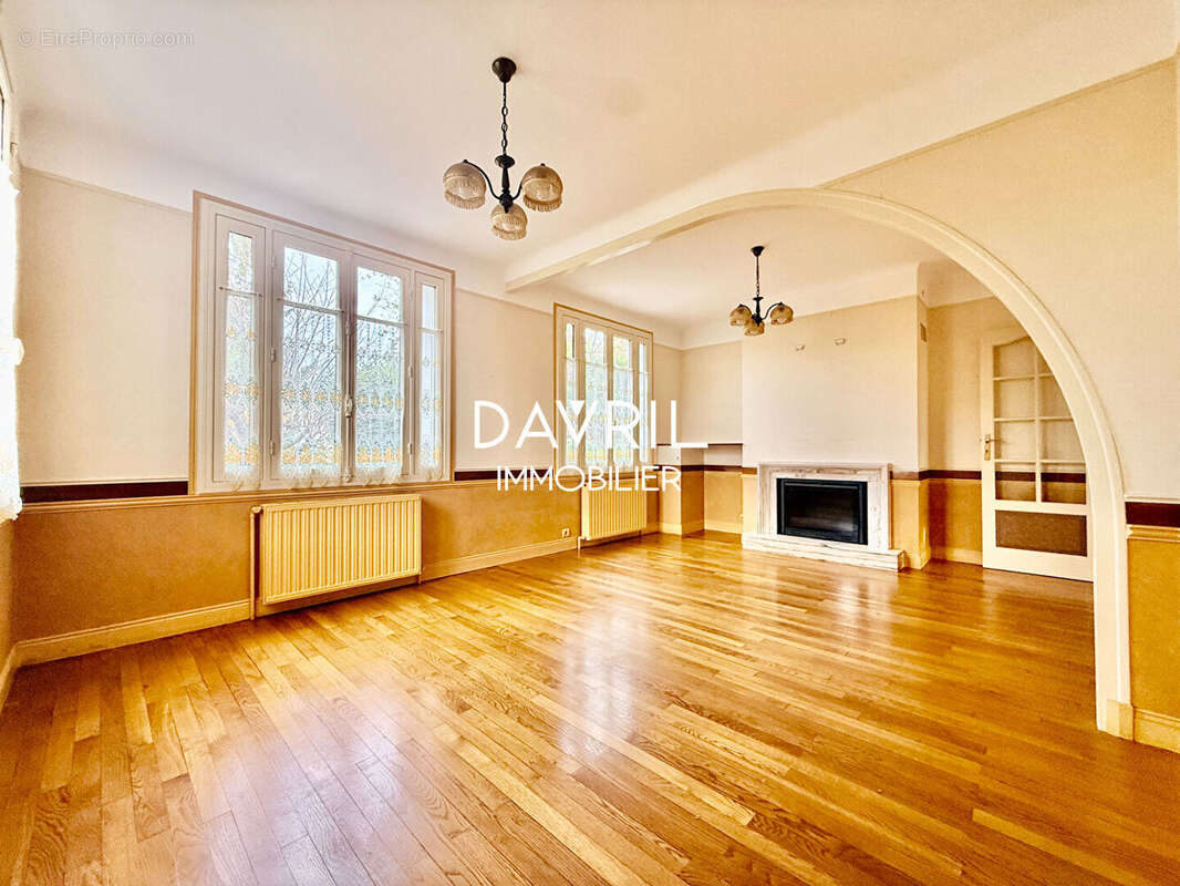 Maison à CONFLANS-SAINTE-HONORINE