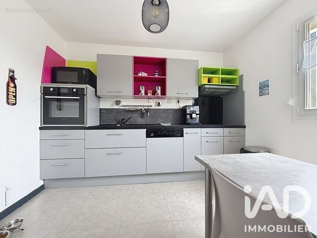Maison 103 m² à Saint-Maurice-D'etelan  - photo 6
